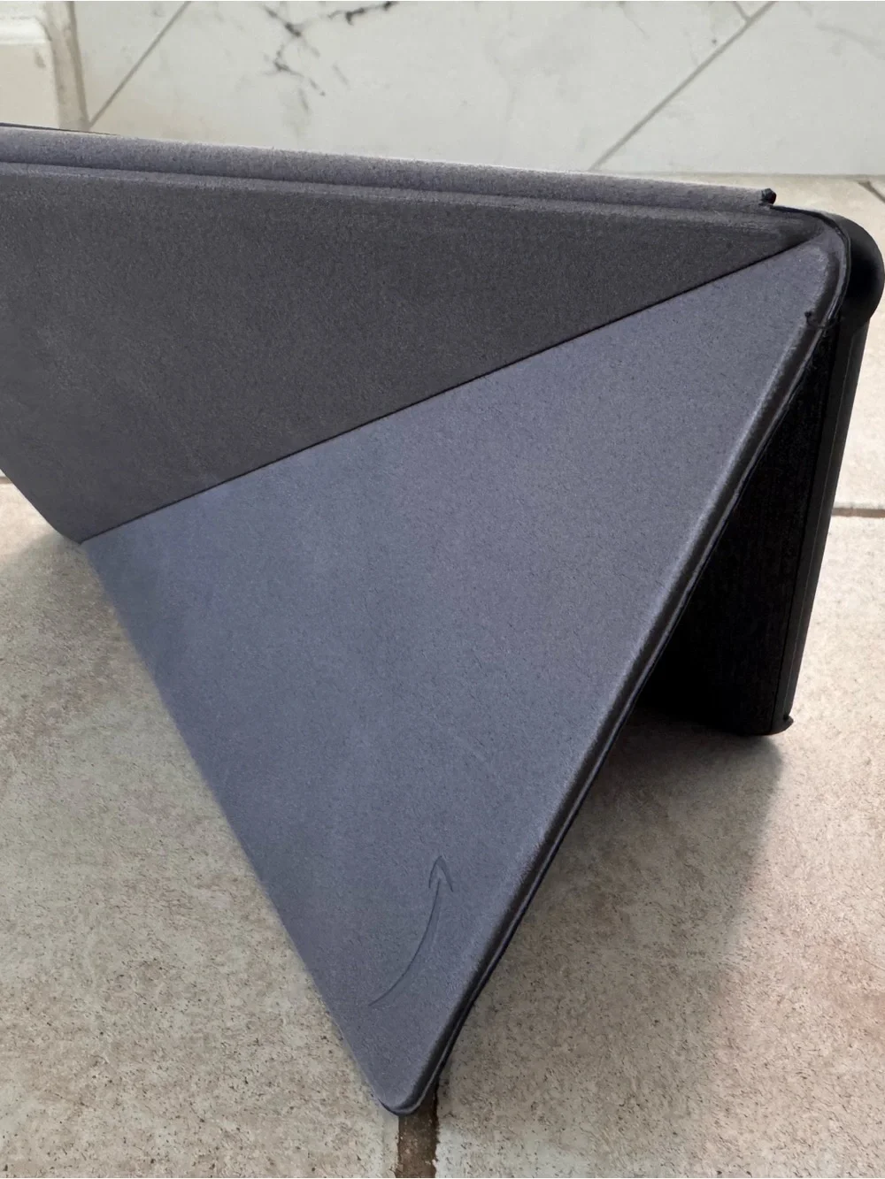 Amazon Fire Tablet in Dark Gray Folio Case